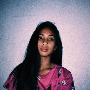 Meet your Posher, Vanessa